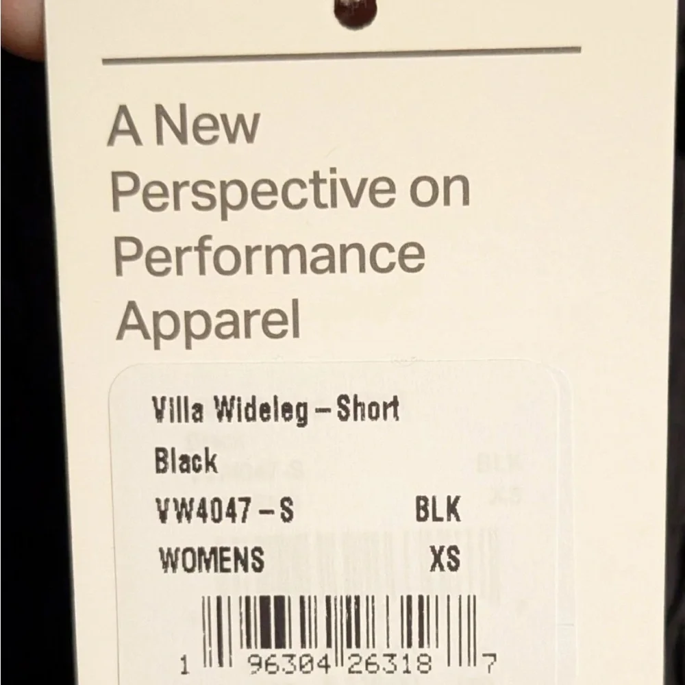 Vuori Villa Black Wideleg Pant SHORT XS - Picture 5 of 5